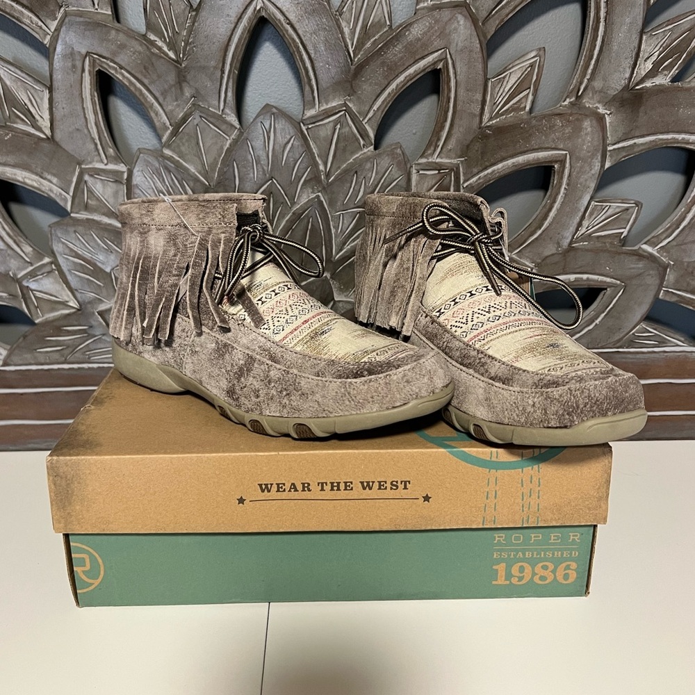 Roper shoes